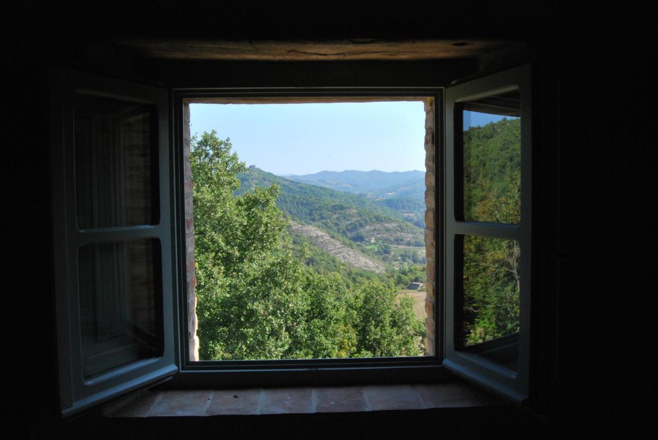 Bed and Breakfast Borgo Cardaneto Montone  Exterior foto