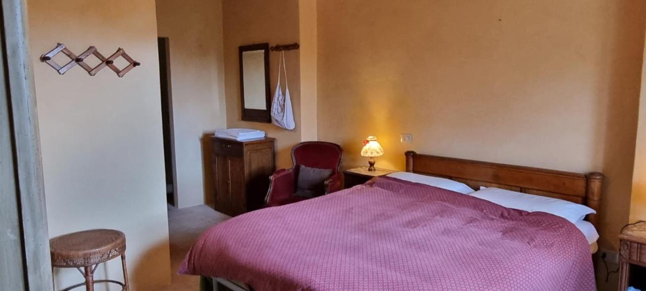 Bed and Breakfast Borgo Cardaneto Montone  Exterior foto