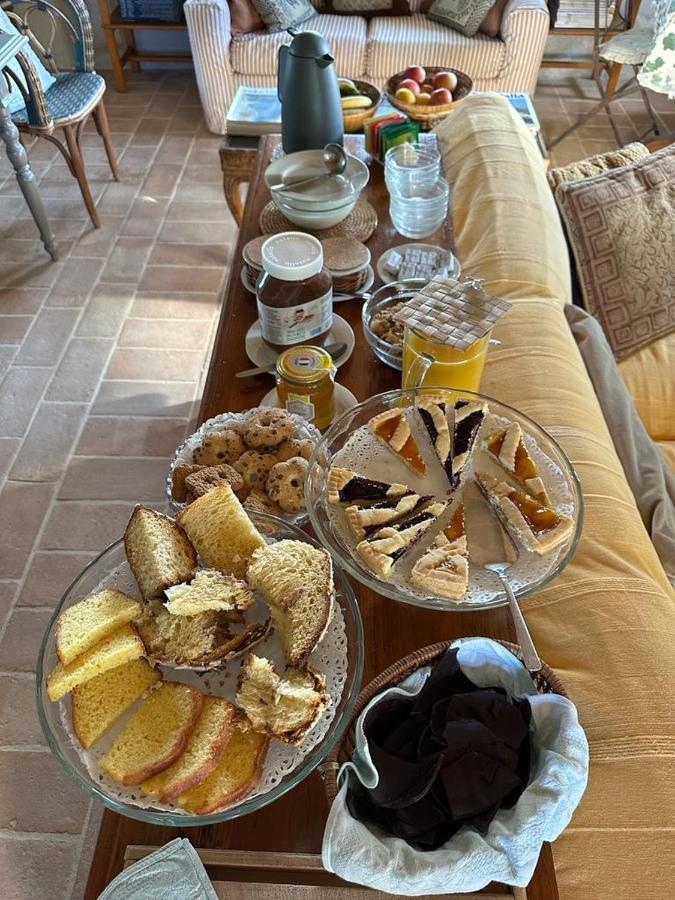 Bed and Breakfast Borgo Cardaneto Montone  Exterior foto