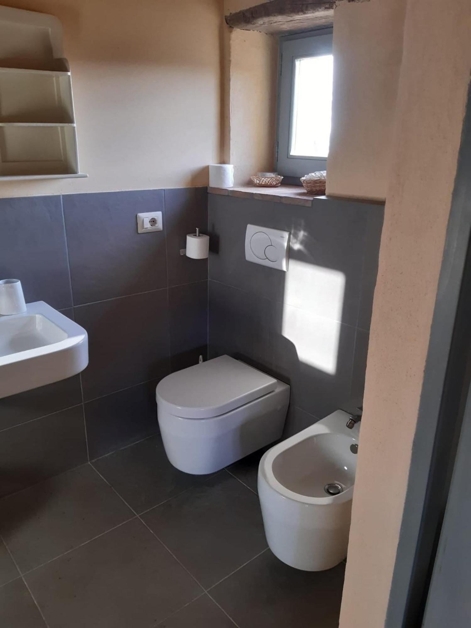 Bed and Breakfast Borgo Cardaneto Montone  Exterior foto