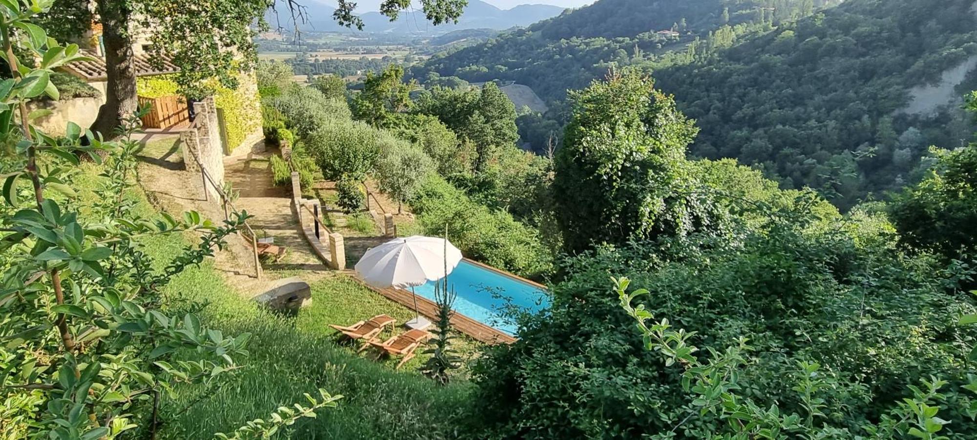 Bed and Breakfast Borgo Cardaneto Montone  Exterior foto